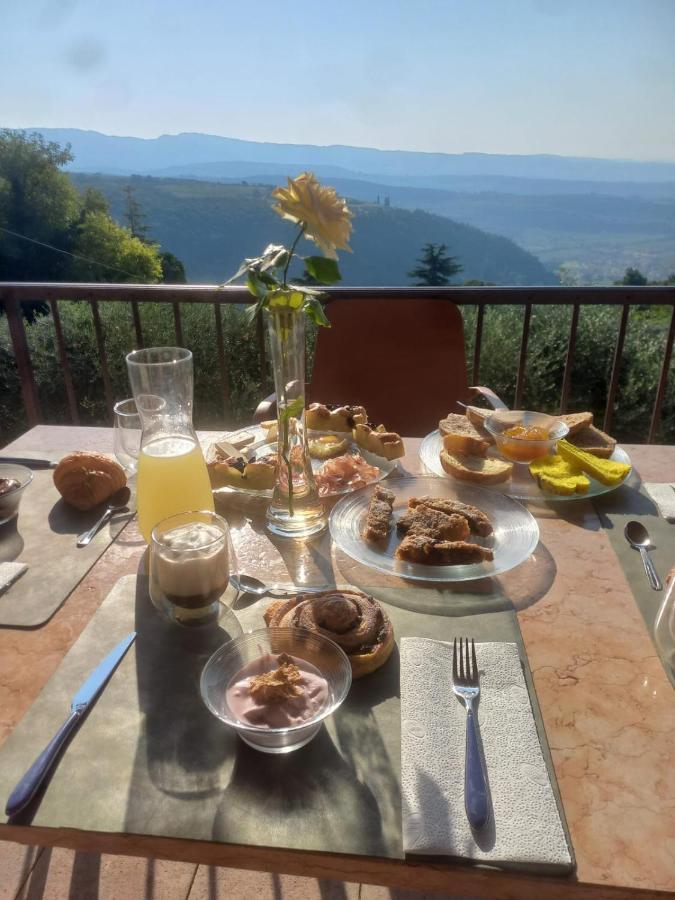 La Terrazza In Collina Bed & Breakfast Cavalo Exterior photo