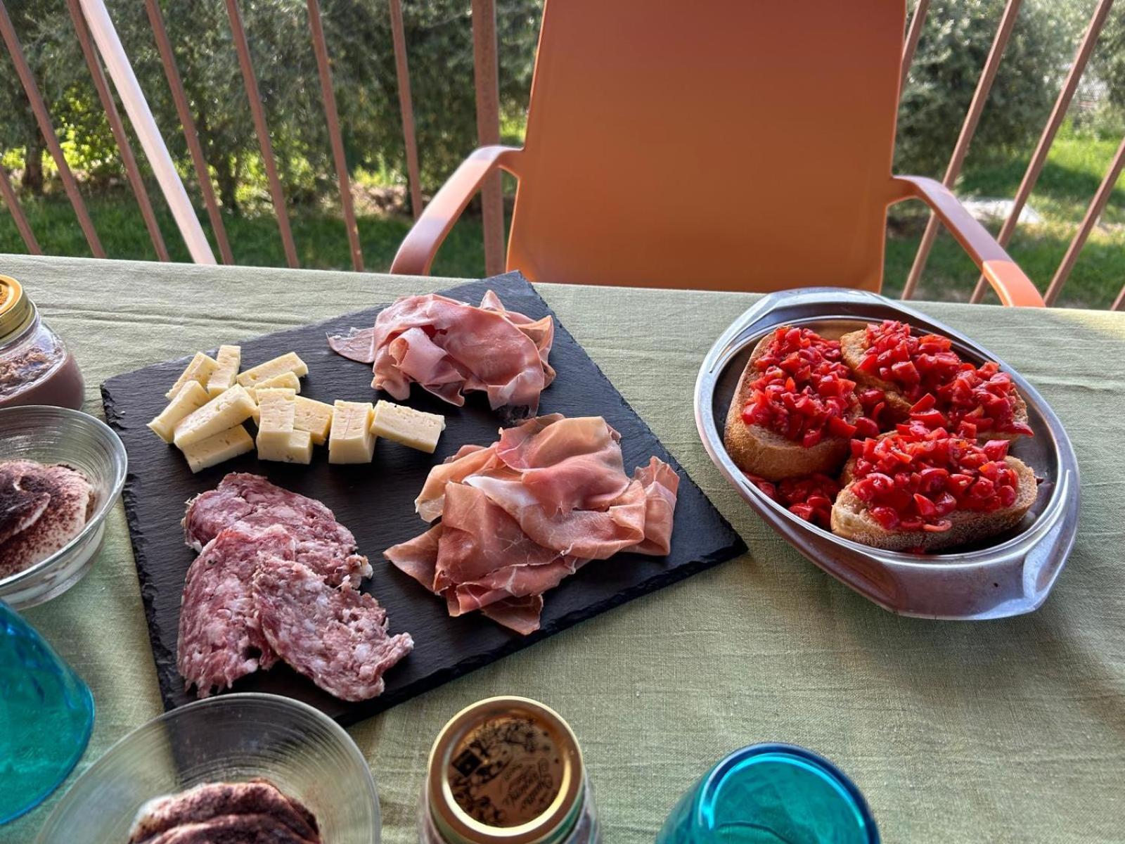La Terrazza In Collina Bed & Breakfast Cavalo Exterior photo